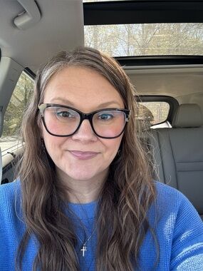 Meet your Posher, Carla